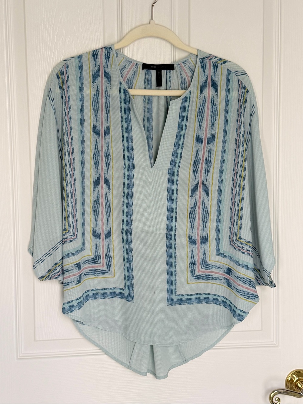 BCBGMAXAZRIA Boho Chic Scarf Print Kimono Sleeve Blouse Blue S